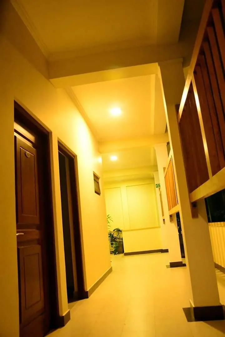 Hotel Rahas Ella Kandy Sri Lanka