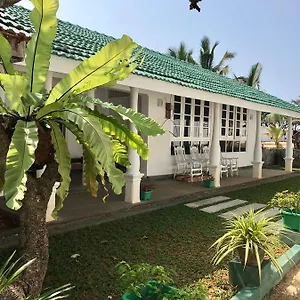 Sri 3*, Negombo Sri Lanka